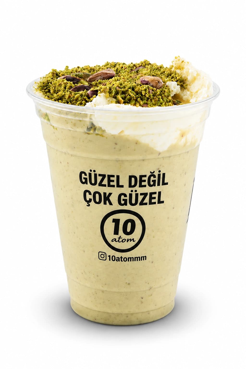 10 Atom logolu bardakta kaymak ve fıstıkla sunulan Kaymaklı Atom